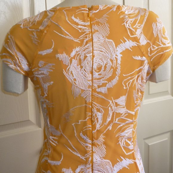 NY&C – New York and Company Eva Mendes Dress - Picture 8 of 16